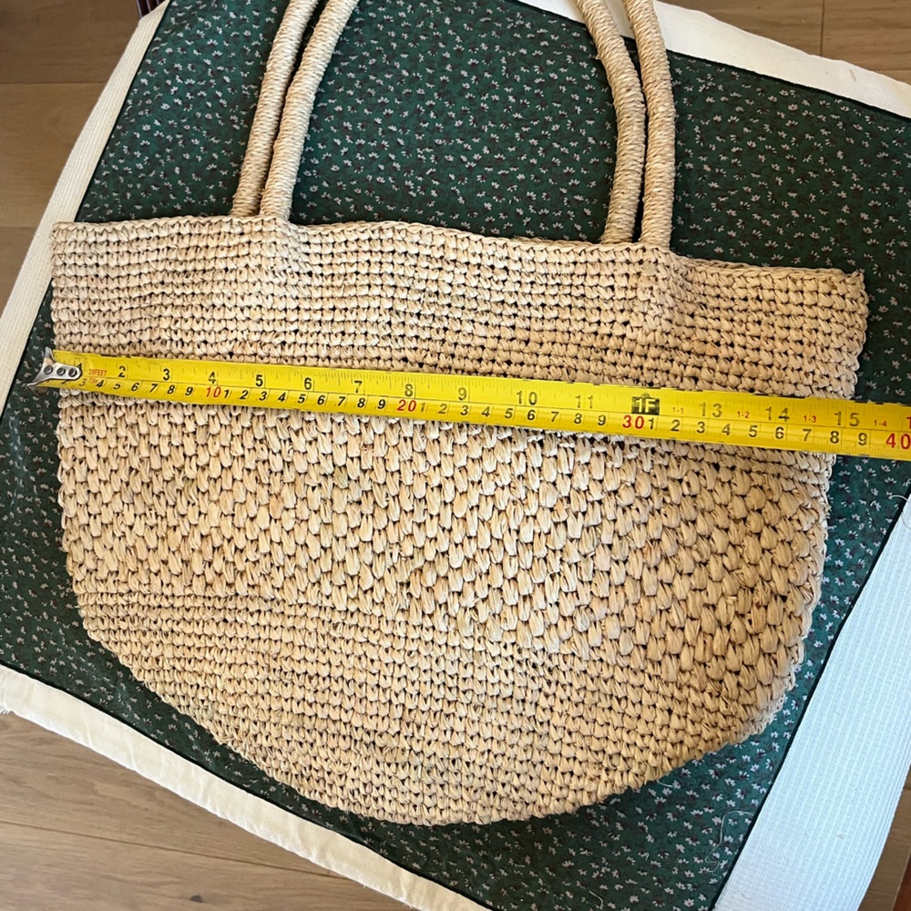 Handmade Raffia Tote Bag with Embroidered Flamingo - Picture 6 of 15